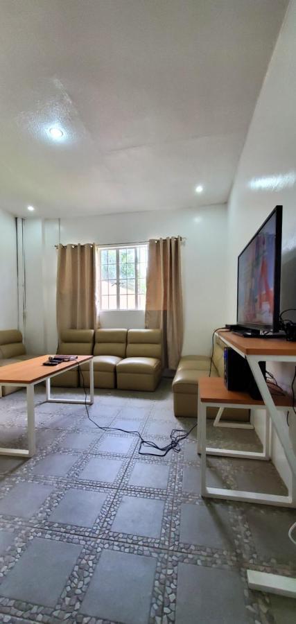 Country Home In Silang Tagaytay 外观 照片