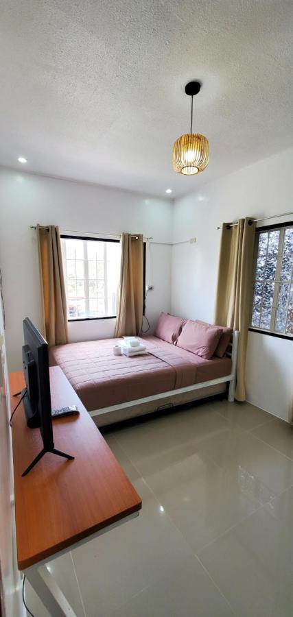 Country Home In Silang Tagaytay 外观 照片