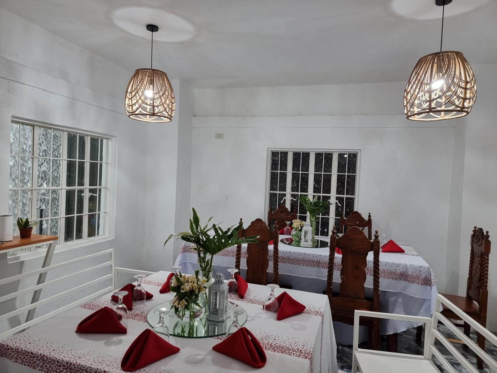 Country Home In Silang Tagaytay 外观 照片